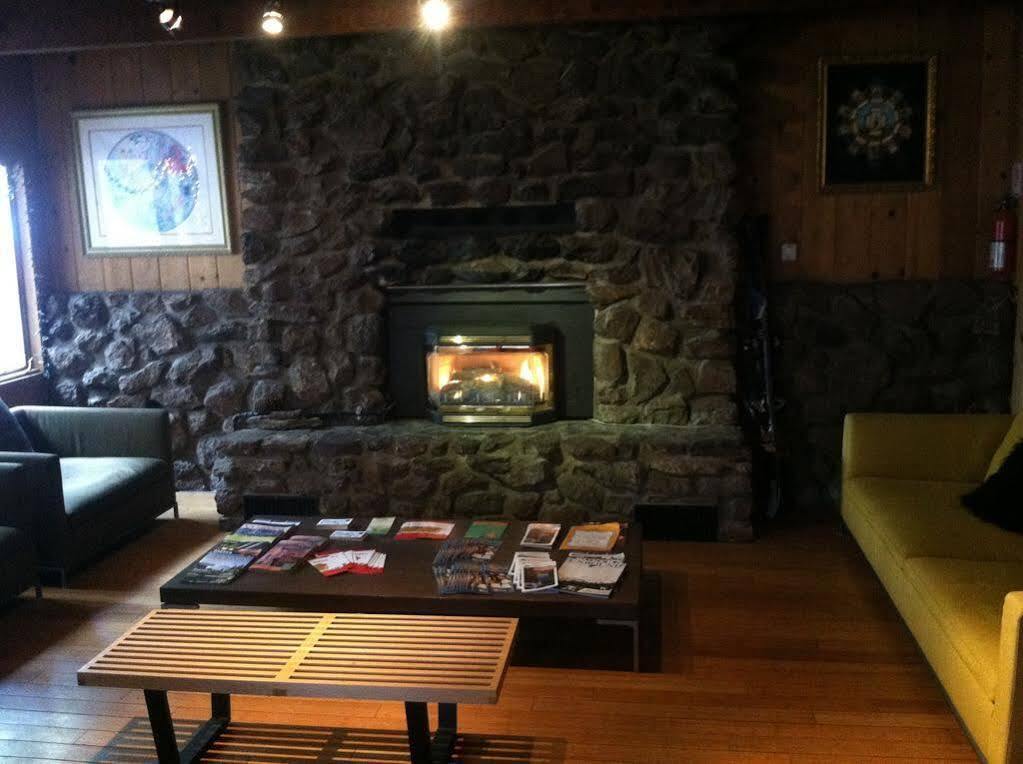 The Mammoth Inn แมมมอธ เลกส์ ภายนอก รูปภาพ